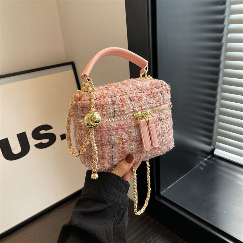 Off White Textured Circle Crossbody Bag
