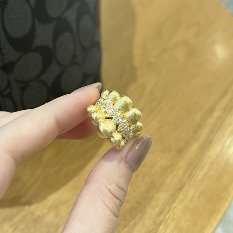 Anillo Redondo De Cobre Y Diamantes