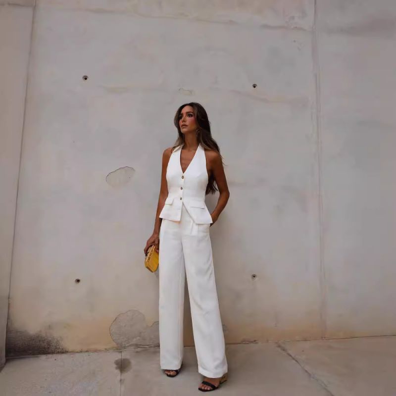 White Top Spandex Halter Neck Vest With Button Pockets