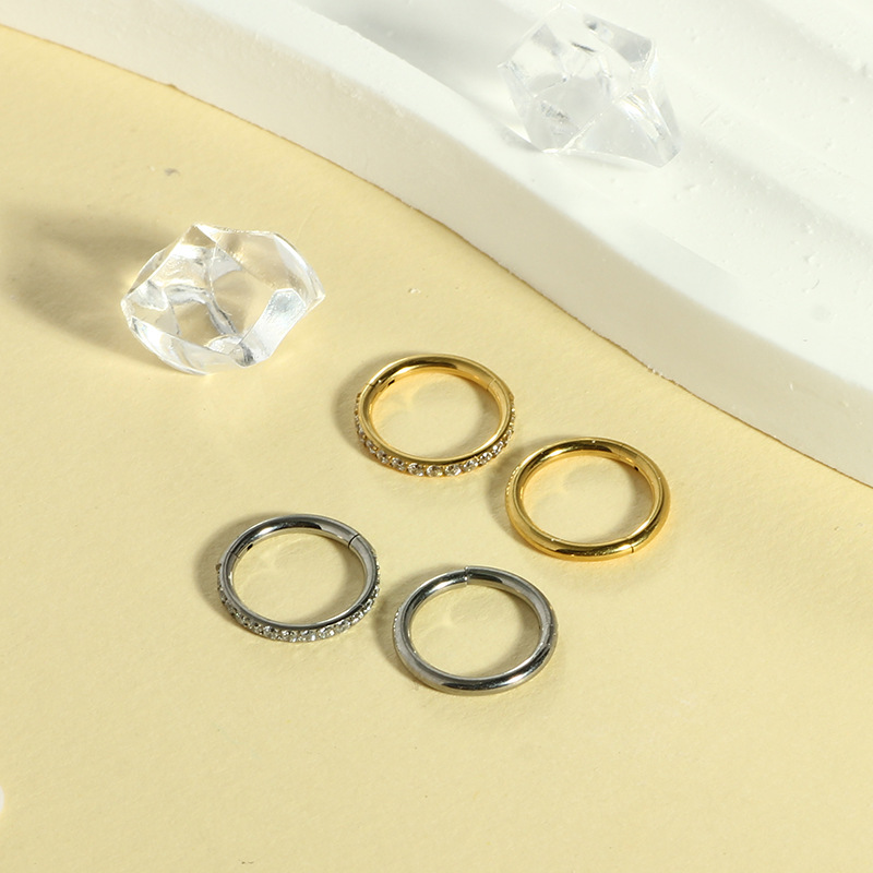 Anillo De Nariz Perforante Redondo Con Diamantes De Acero Y Titanio
