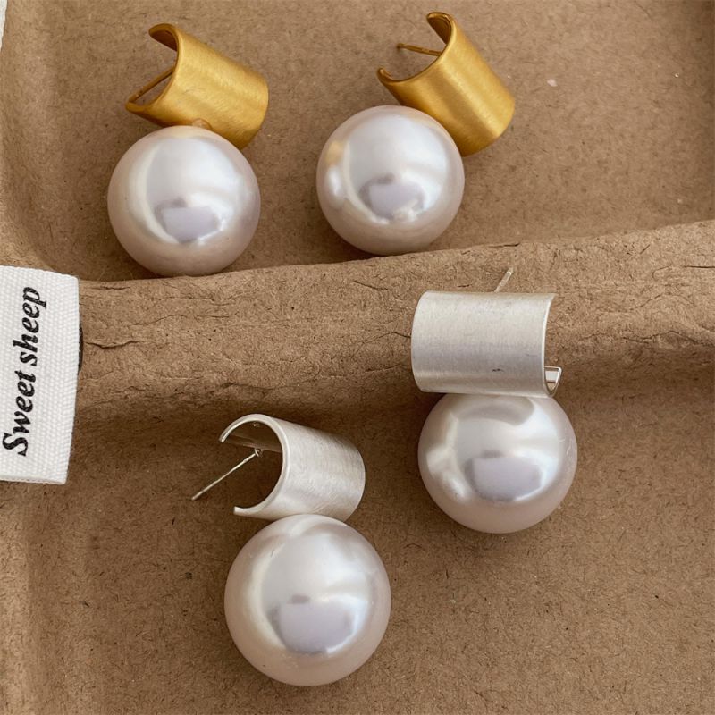 Pendientes De Perlas De Metal