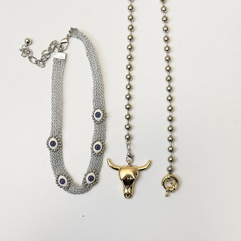 Collar De Doble Capa Con Colgante De Ojo De Toro Tridimensional