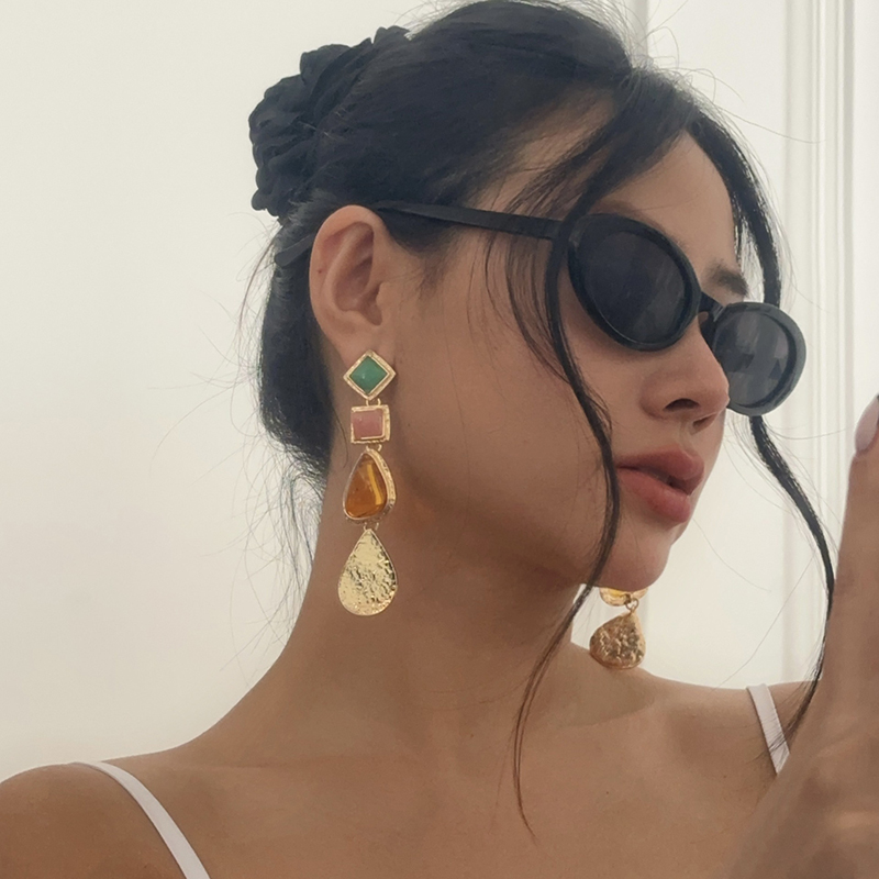 Color Resin Geometric Irregular Earrings