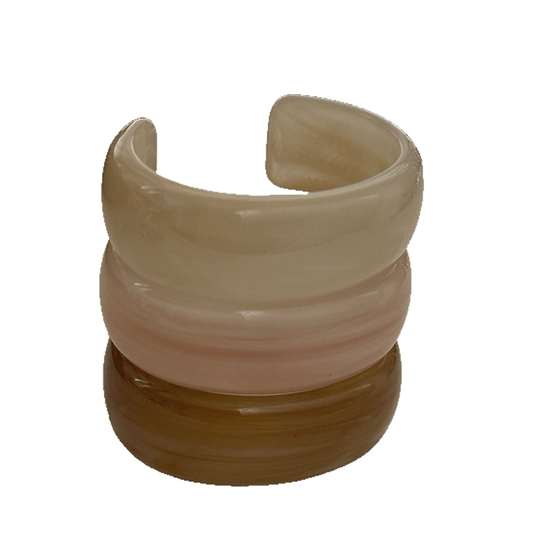 Marble White Smudge Irregular Round Bracelet