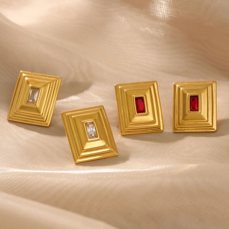 Pendientes Cuadrados De Diamantes De Acero Y Titanio