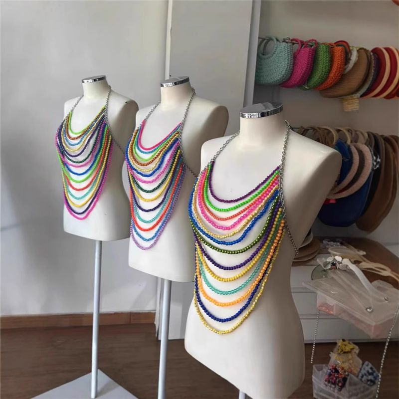 Cadena Corporal Con Cuello Halter Y Cuentas De Varias Capas