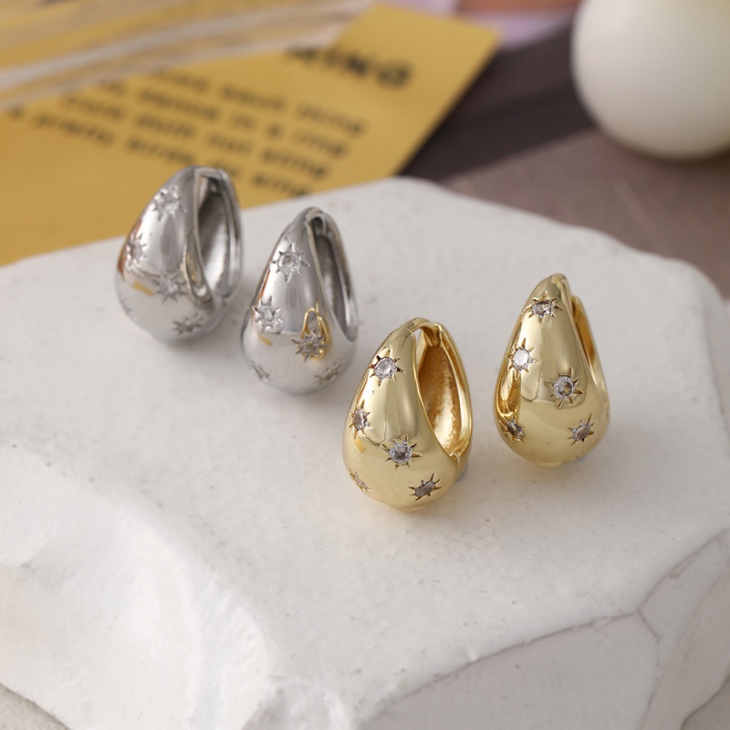 Gold Copper Round Earrings With Zircon