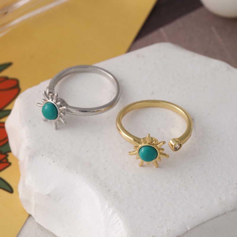 Gold Copper And Zirconia Rotating Sun Ring