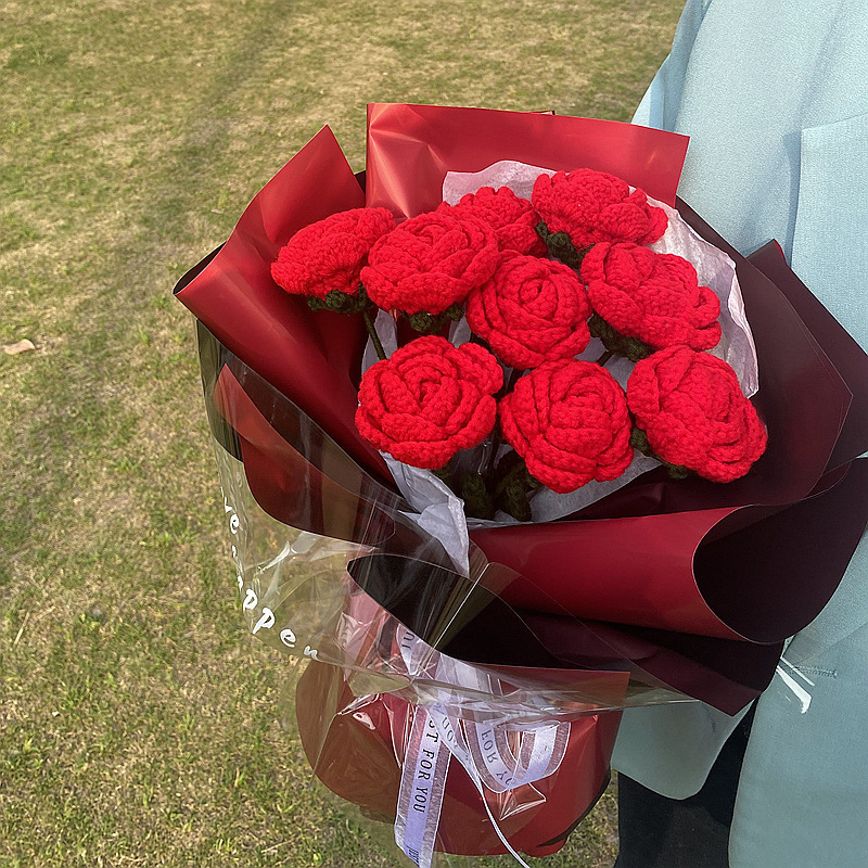 Red Rose (single) Knitted Bouquet