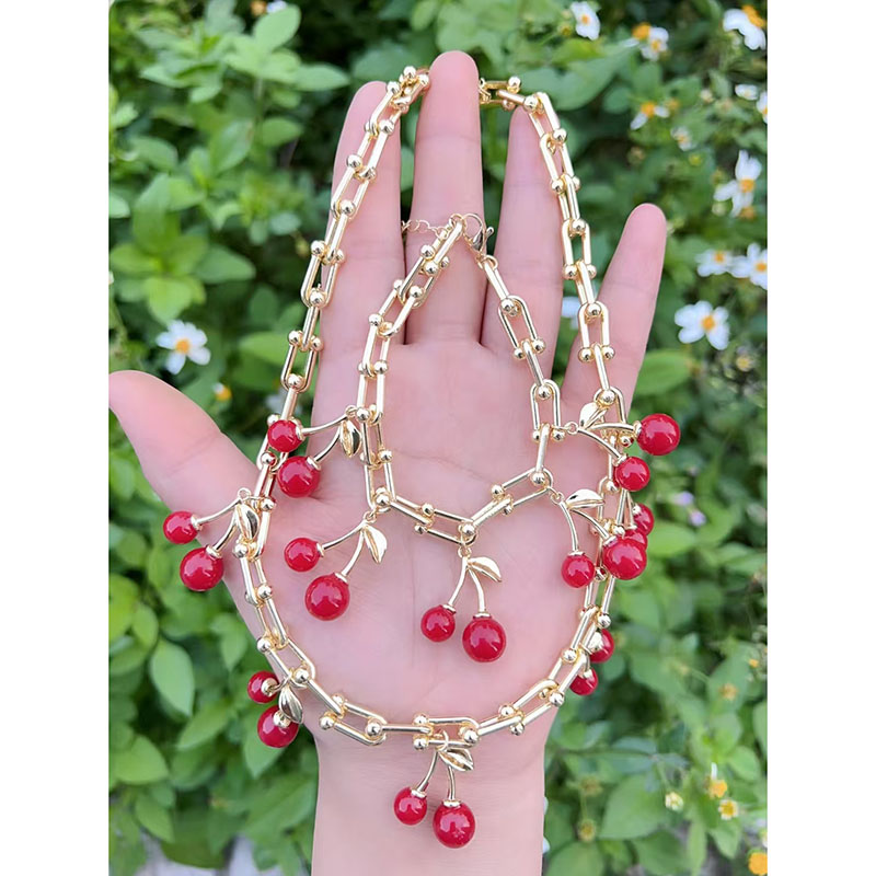 Pulsera De Cerezas De Cobre Bañada En Oro
