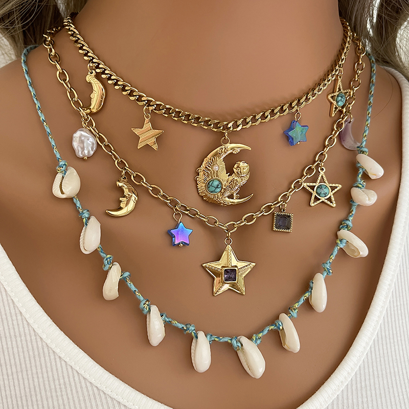 Collar Trenzado Con Borlas De Concha