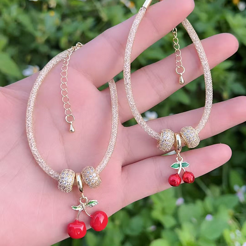 Gold 1 Gold-plated Copper Cherry Bracelet
