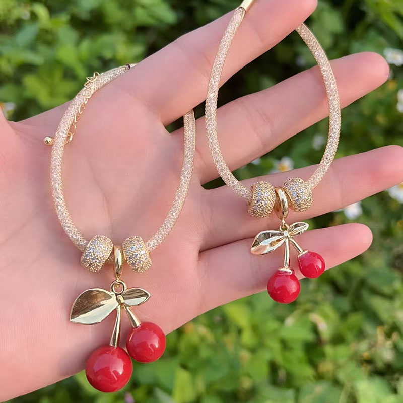 Pulsera De Cerezas Con Baño De Cobre Oro Y Diamantes