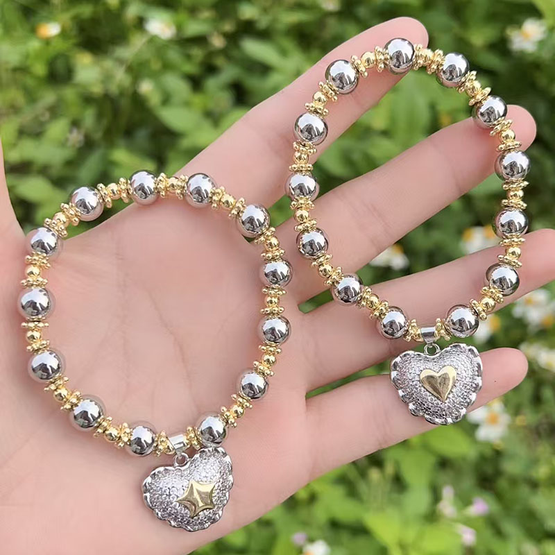Pulsera De Corazón De Diamantes Con Cuentas A Juego Bañada En Oro Y Cobre