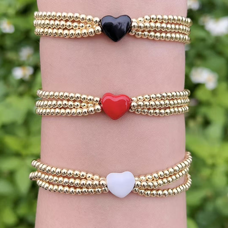 Pulsera De Corazón Con Cuentas De Cobre Bañadas En Oro