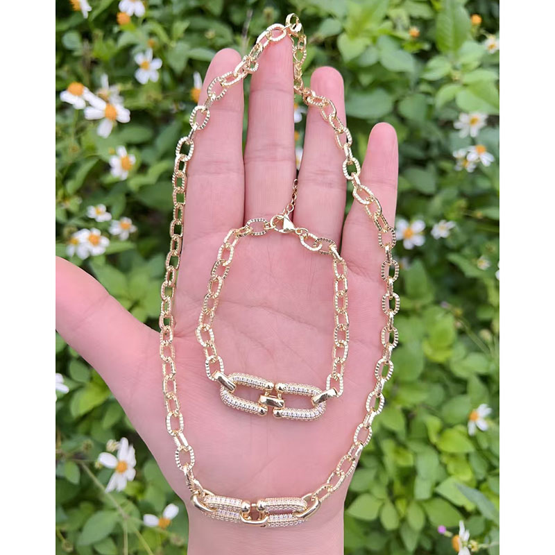 Pulsera Con Cierre De Herradura De Cobre Bañado En Oro