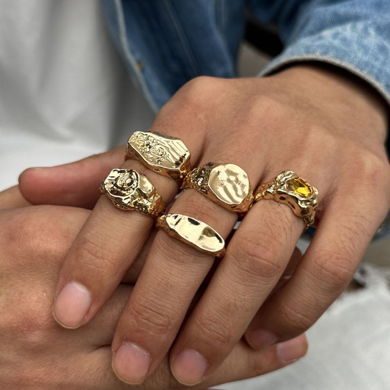 Juego De Anillos De Hombre De Aleación Con Pliegues Irregulares