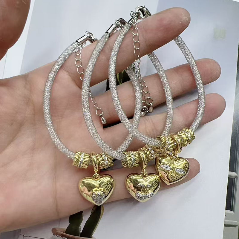 Pulsera De Corazón De Diamantes Bañada En Oro Y Cobre