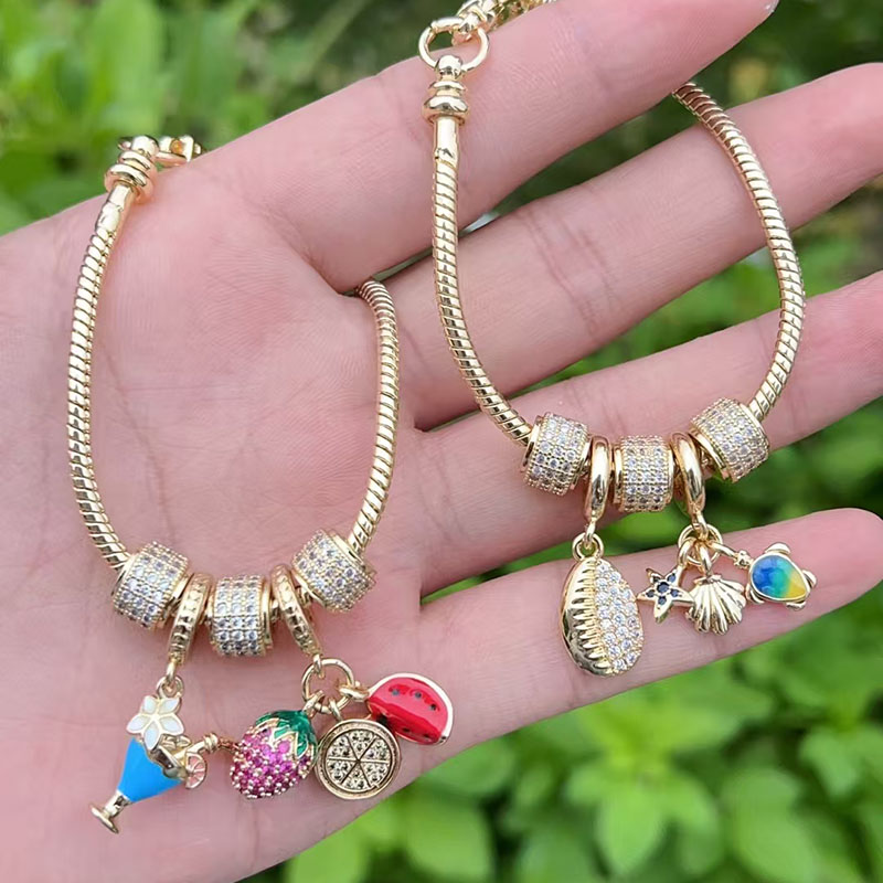 Pulsera Multielemento De Diamantes Bañada En Oro Y Cobre