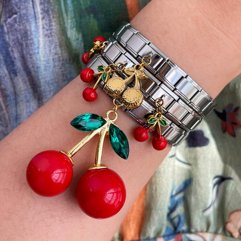 Pulsera Modular Cuadrada De Acero Y Titanio Con Circonitas Y Cerezas