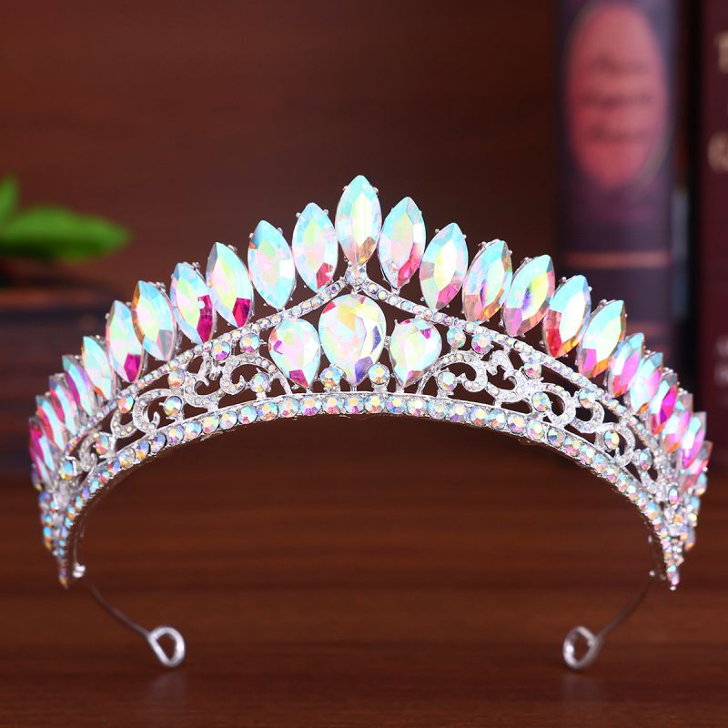 Gold Alloy Diamond-studded Horse-eye Rhinestone Crown