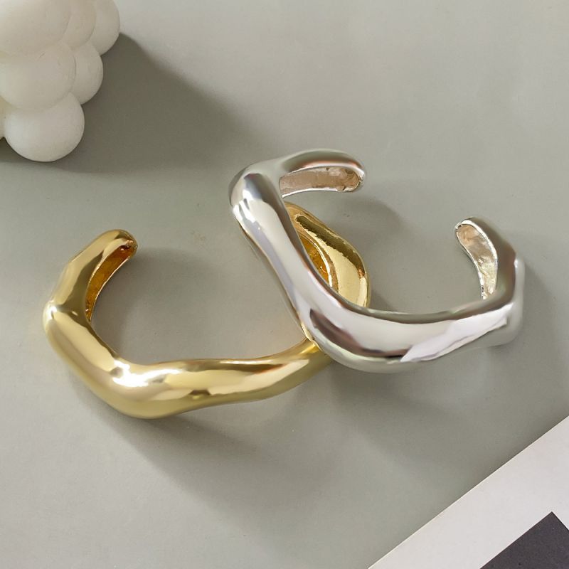 Juego De Anillos Plegables Abiertos Con Textura De Lava Irregular De Metal