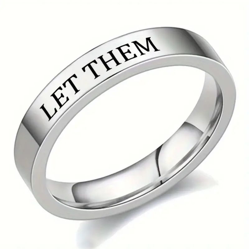 Anillo Redondo Con Letra De Acero De Titanio