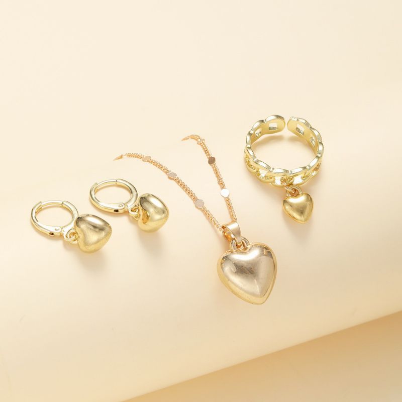 Conjunto De Collar Pendientes Y Anillo Con Forma De Corazón De Metal