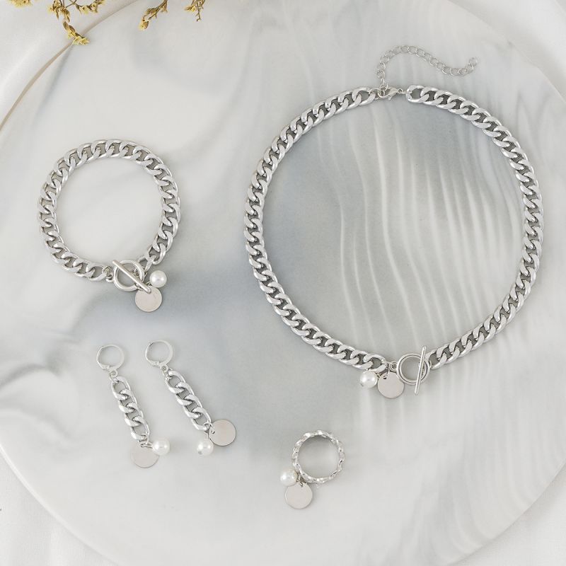 Conjunto De Collar Pulsera Pendientes Y Anillo Con Medalla De Perla De Metal