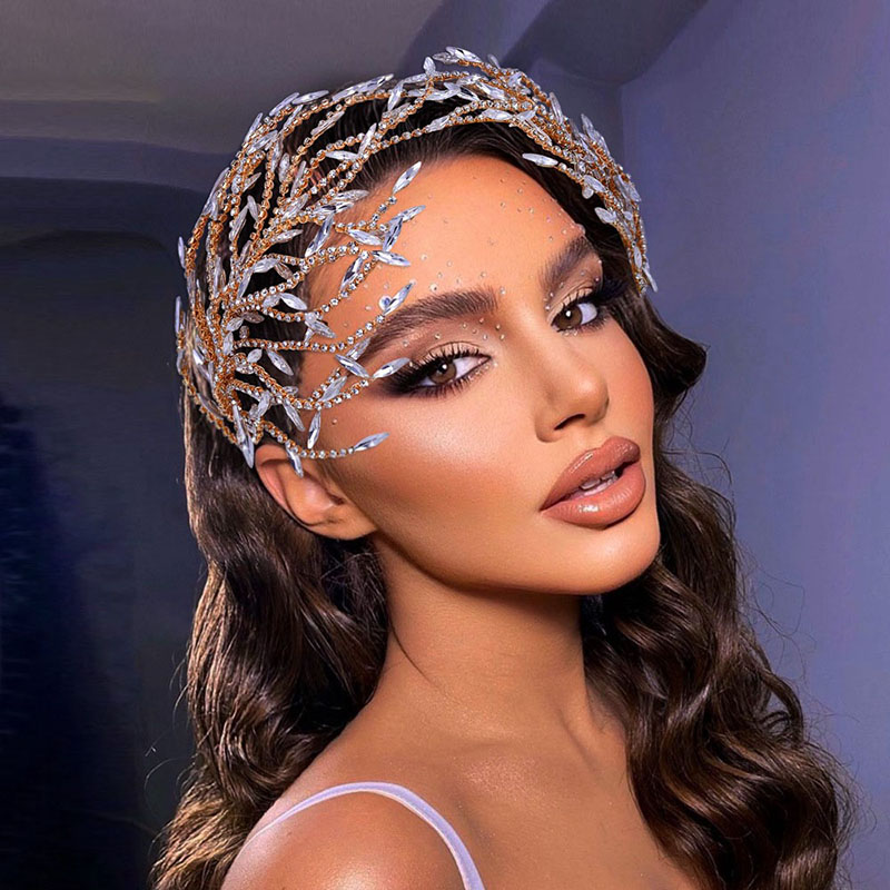 Accesorio Para El Cabello Con Hojas Trenzadas Y Diamantes De Imitación