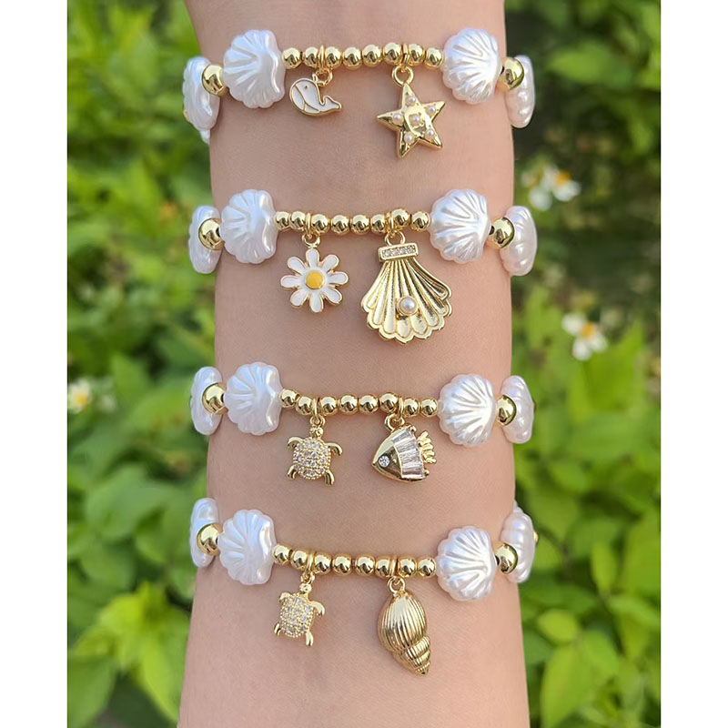 Pulsera De Tortuga Con Flor De Estrella De Cinco Puntas De Diamantes Y Cuentas De Concha Bañadas En Oro Y Cobre