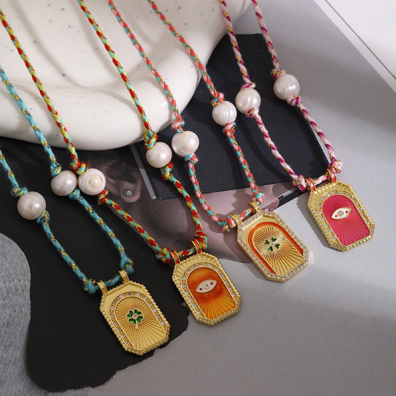Pink Copper Inlaid Zircon Oil Dripping Seahorse Square Freshwater Pearl Braided Necklace