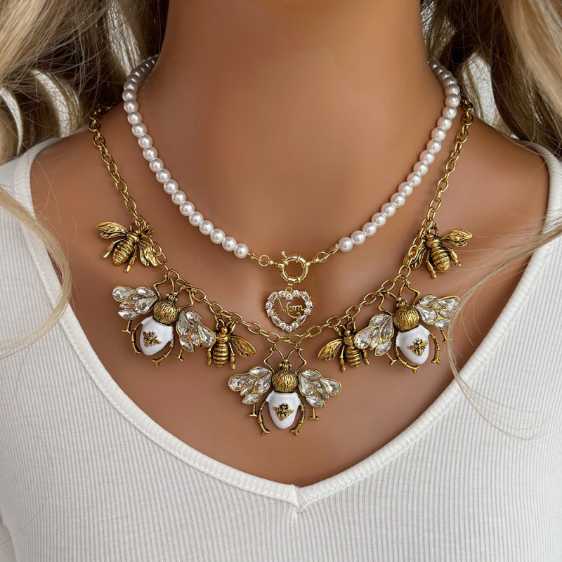 Gold Alloy Diamond Oil Drop Bee Necklace