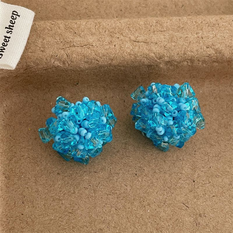 Pendientes Redondos Con Cuentas De Cristal