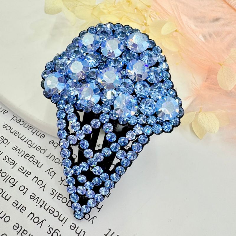 Light Pink Rhinestone Ice Cream Hairpin