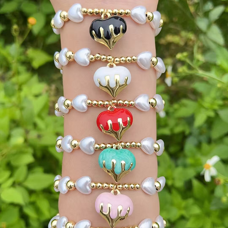 Pulsera De Cuentas De Corazón De Perla Bañada En Oro Y Cobre