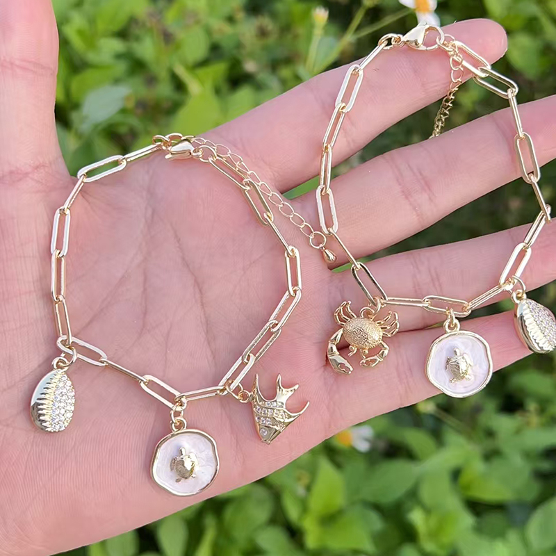 Pulsera Geométrica De Medusas Con Conchas Y Cobre Bañada En Oro