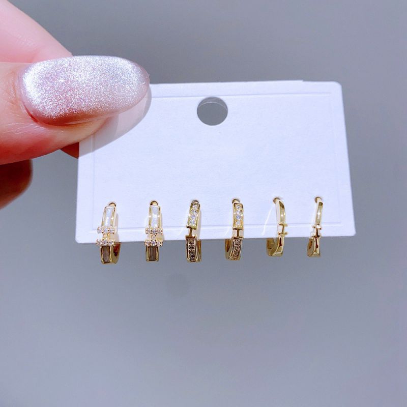 Gold Copper Diamond Round Earring Set