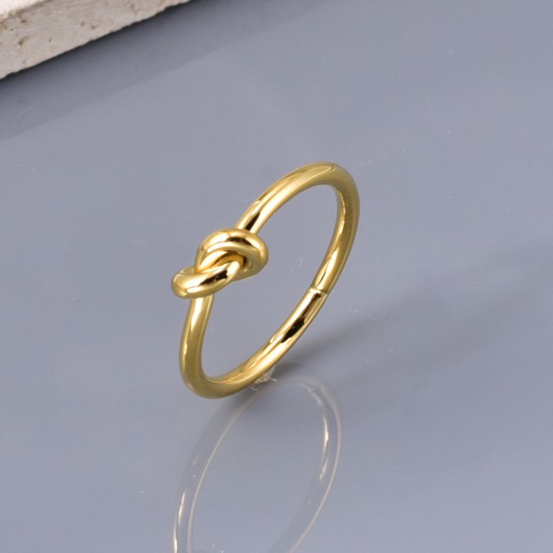 Anillo De Nudo De Acero De Titanio