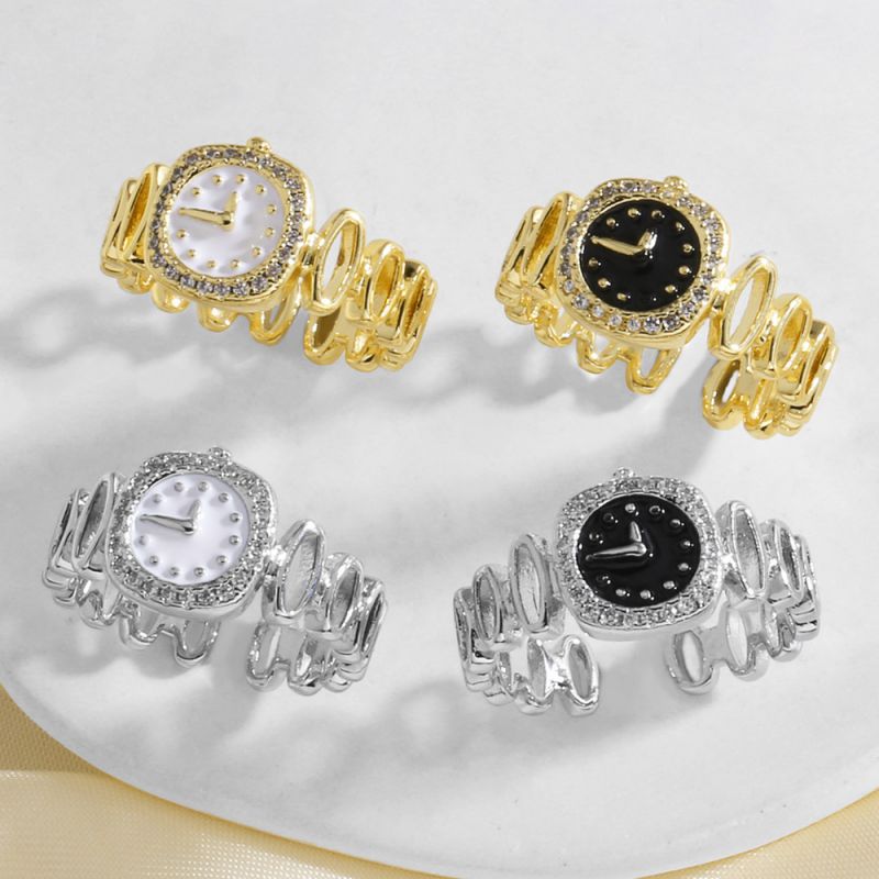 Anillo Abierto En Forma De Reloj De Cobre Bañado En Oro Con Diamantes