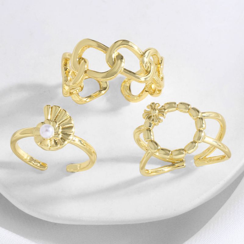 Anillo Abierto Irregular Con Perla Bañada En Oro Y Cobre