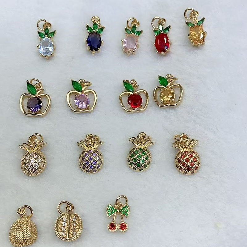 Colgante De Cobre Con Diamante Piña Manzana Y Cereza (sin Cadena)