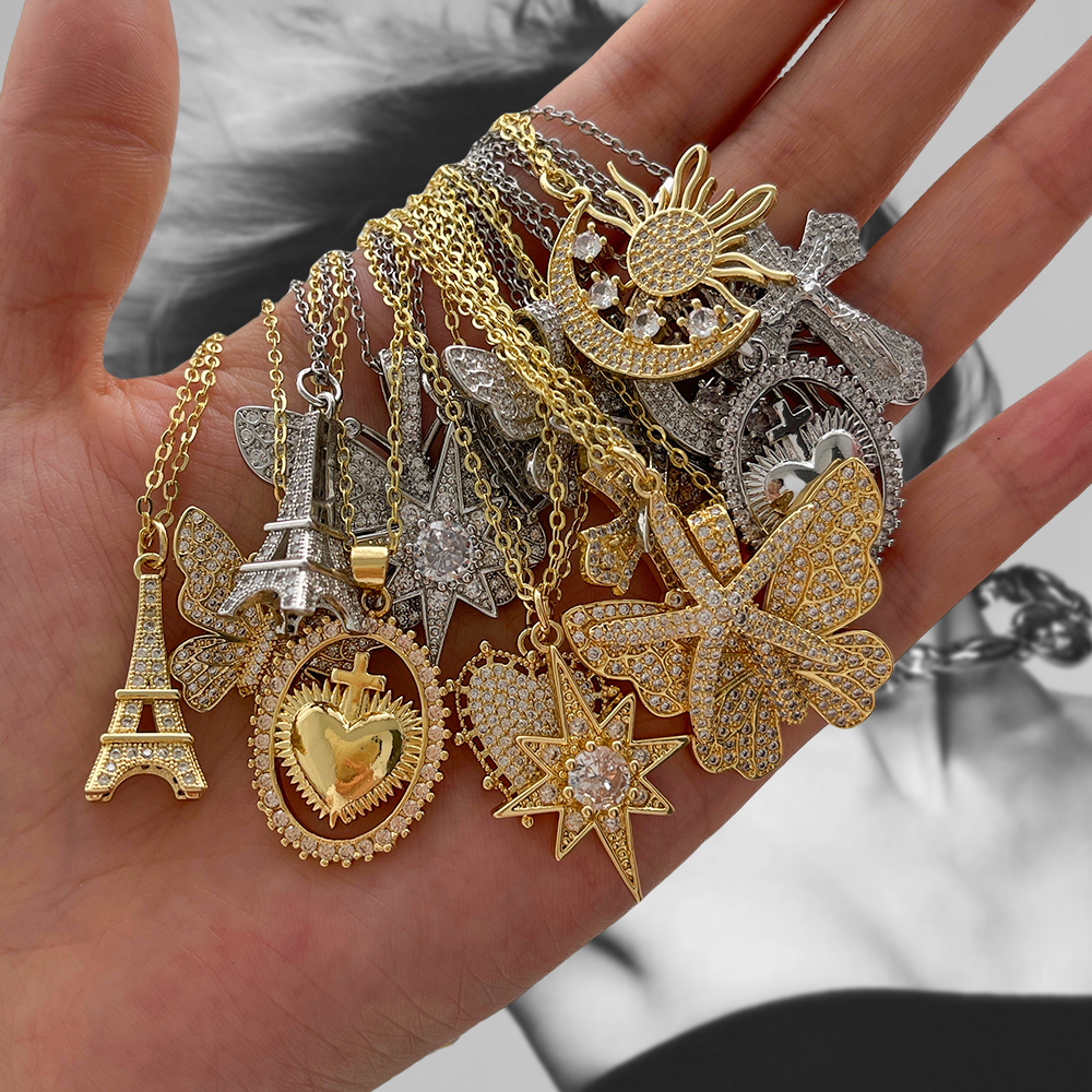 Collar De Corazón De Circonita Con Incrustaciones De Cobre