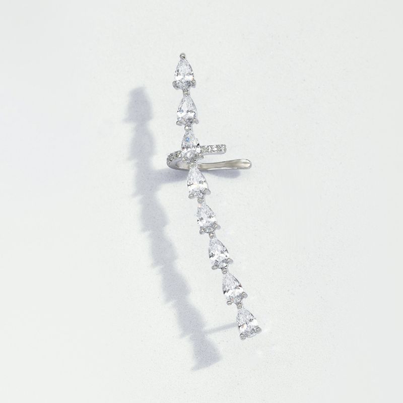 Clip Para Oreja De Metal Con Forma De Lágrima De Diamante [individual]