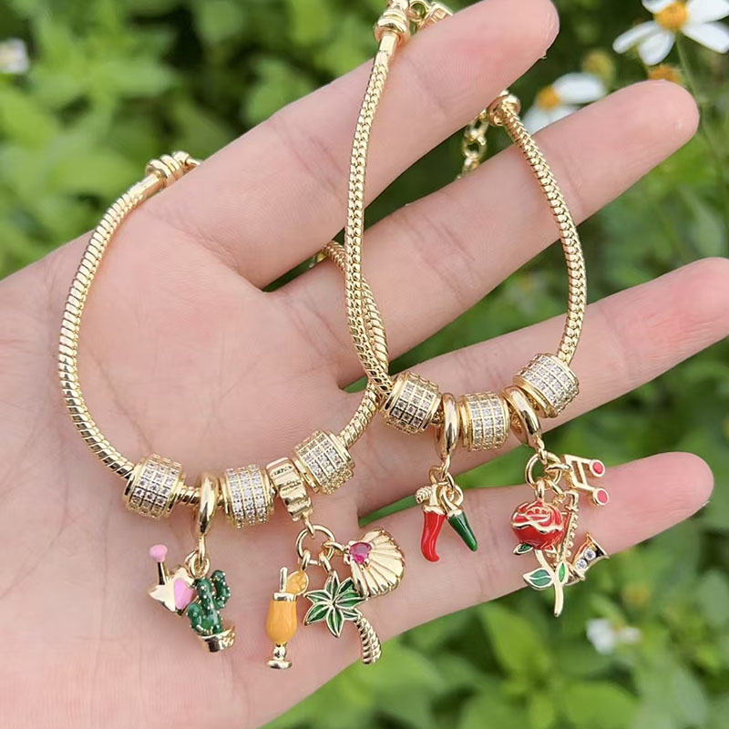 Pulsera De Flor De Concha De Cactus Con Diamantes Bañada En Oro Y Cobre