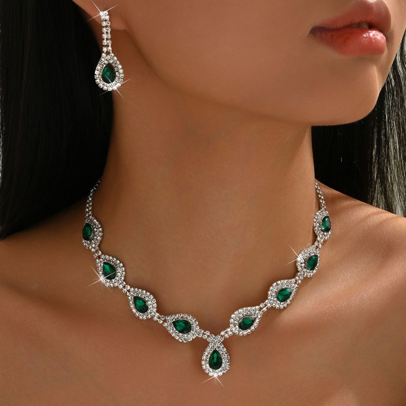 Black Two Piece Suit Metal Diamond Drop-shaped Necklace And Earrings Set