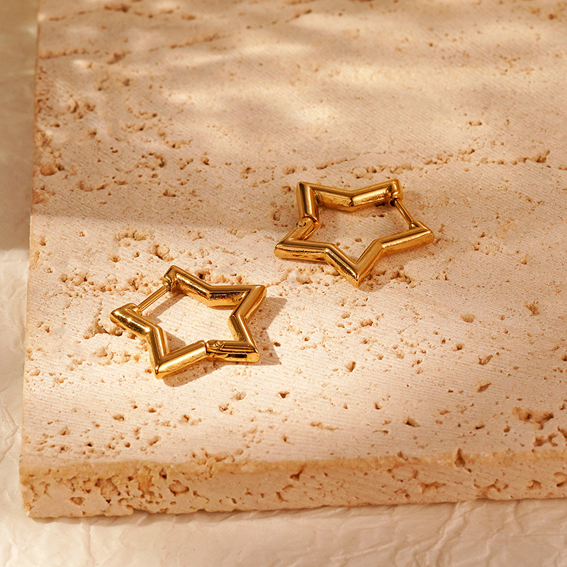 Hydraulic Five-pointed Star Gold Earrings Titanium Steel Five-pointed Star Earrings