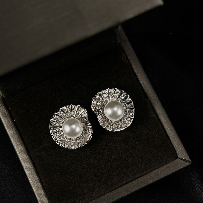 Conjunto De Pendientes Anillo Y Collar Con Perla Diamantes Y Cobre