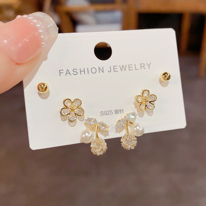Silver-full Diamond Flower Cherry Three-piece Set (thick Real Gold Electroplating) Copper Diamond Flower Cherry Earring Set