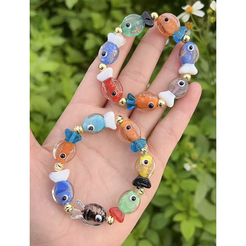 Pulsera De Pez Con Cuentas De Cobre Bañadas En Oro